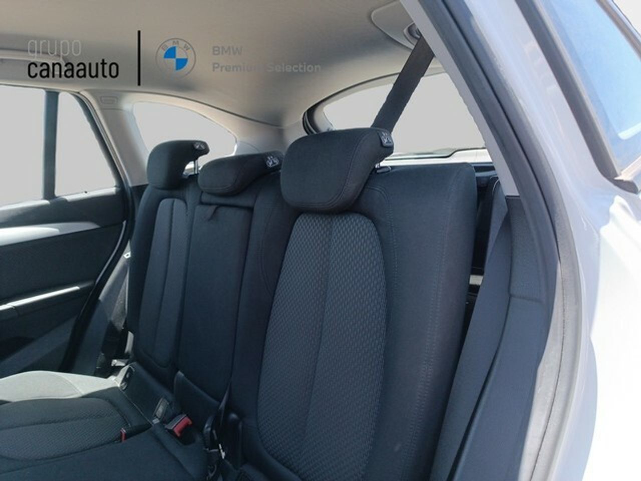 Foto BMW X1 9