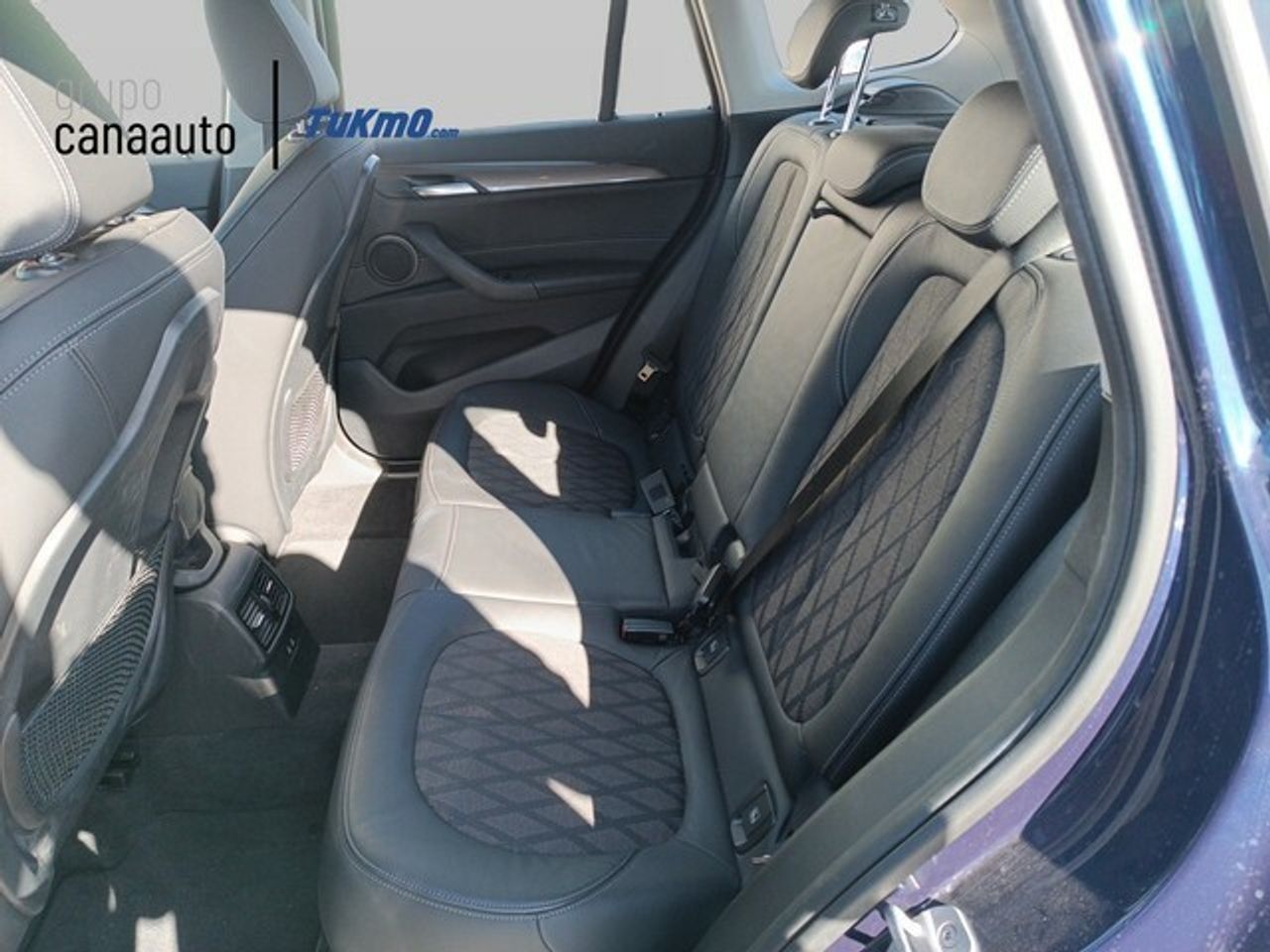 Foto BMW X1 9