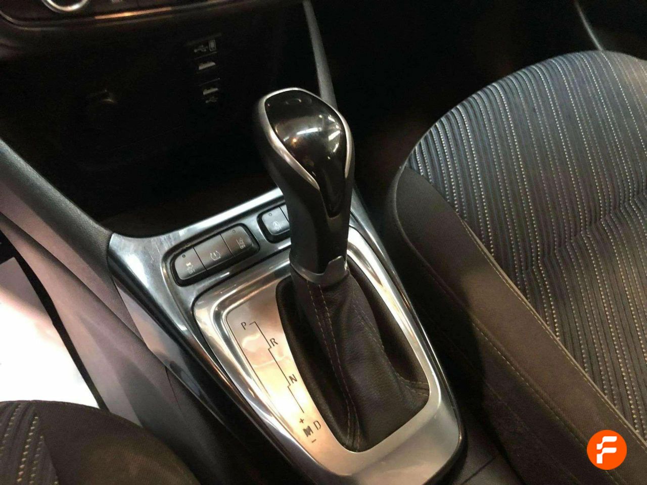 Foto Opel Crossland X 9