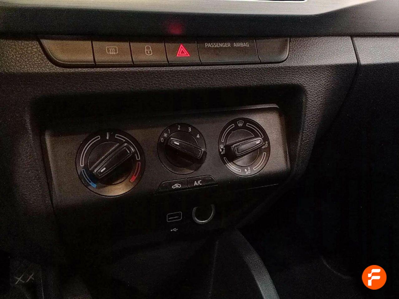 Foto Skoda Fabia 20