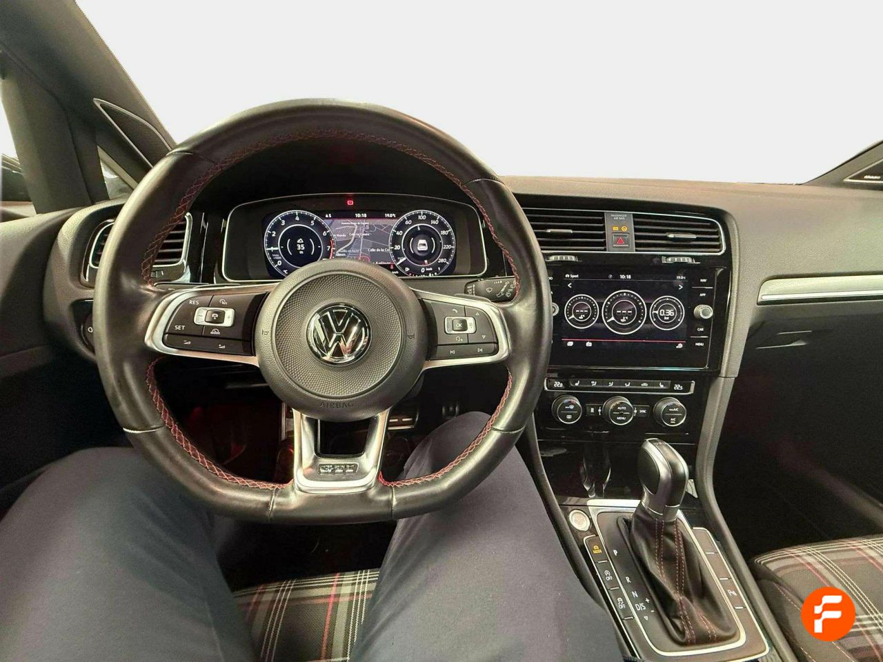 Foto Volkswagen Golf 11