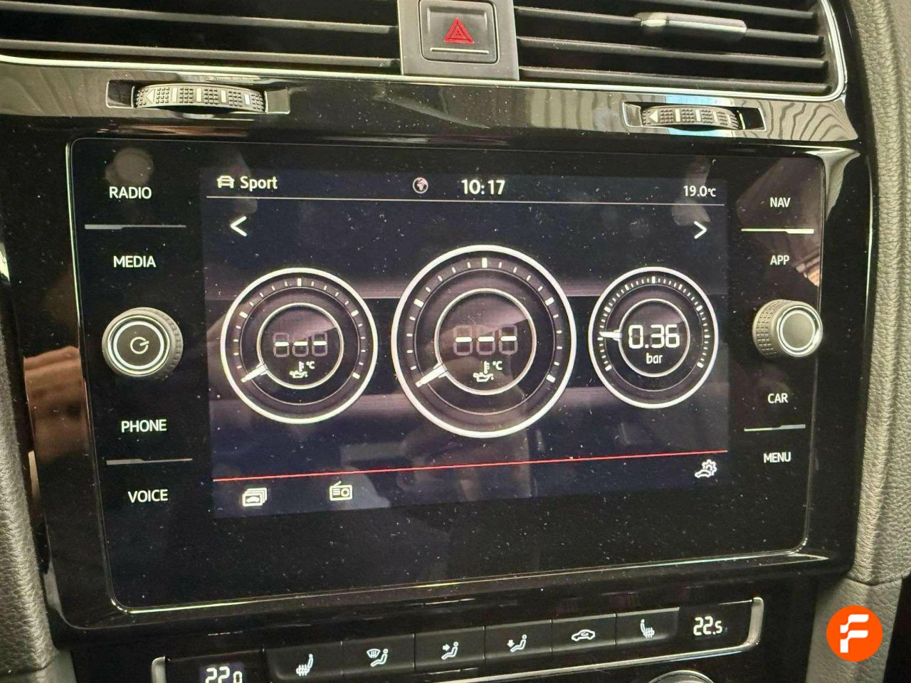Foto Volkswagen Golf 19