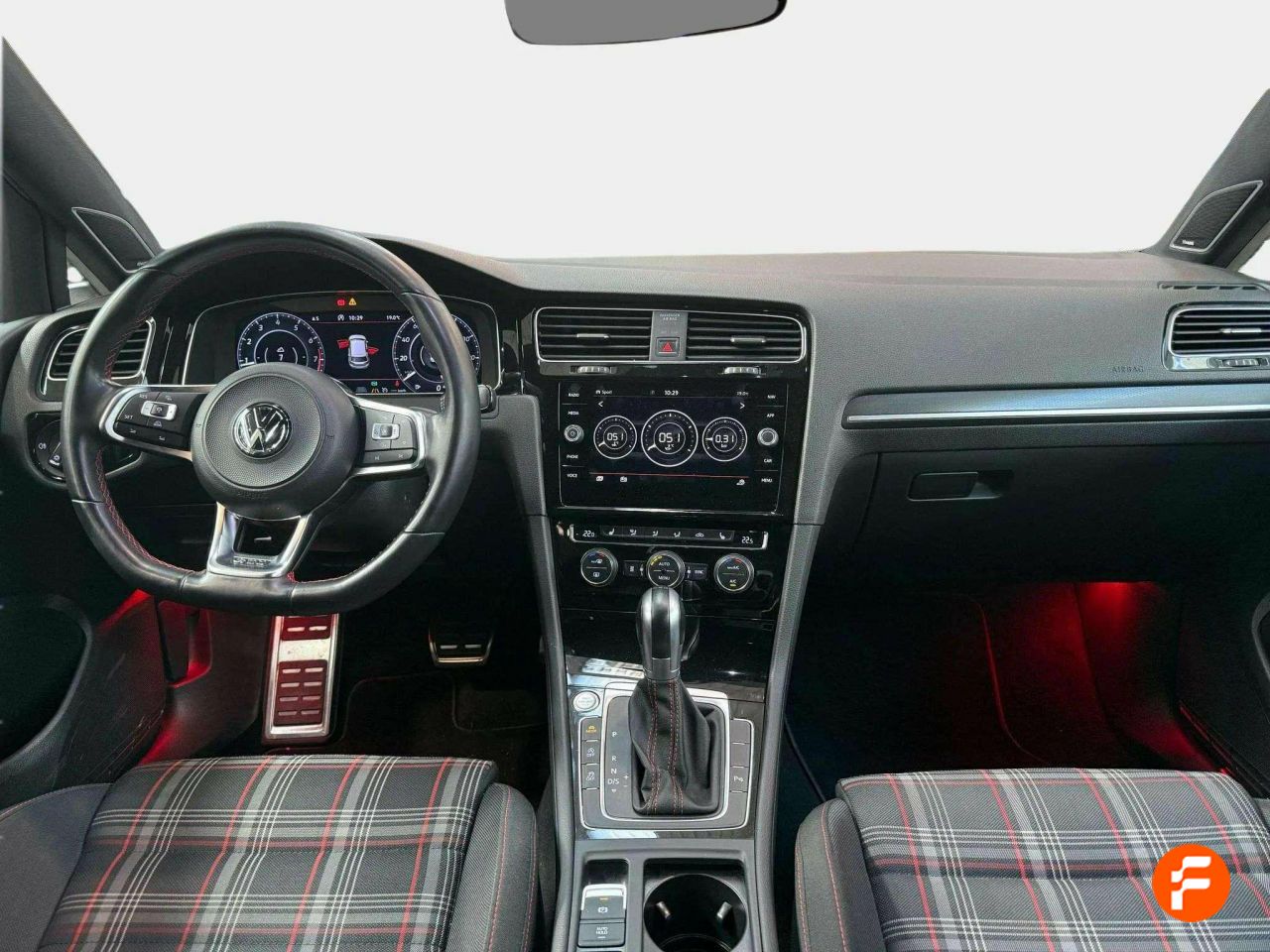 Foto Volkswagen Golf 25