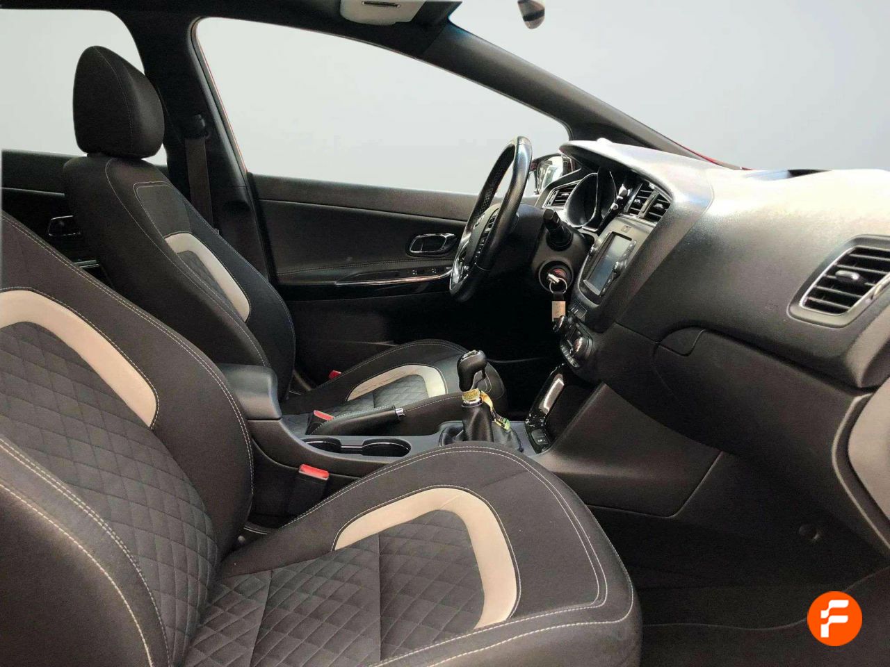 Foto Kia Ceed 8