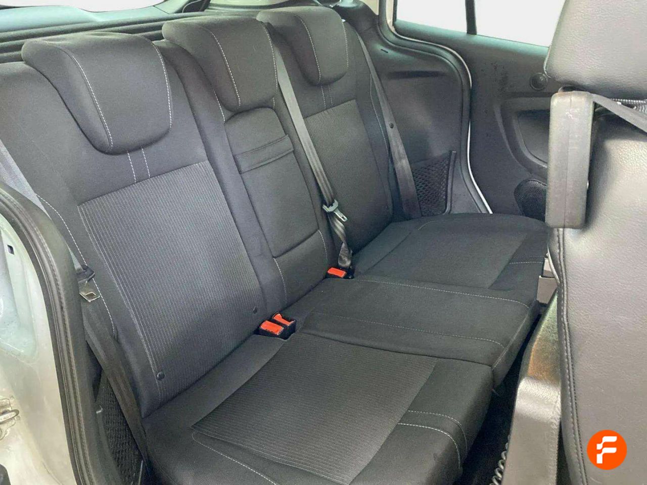 Foto Ford B-Max 16