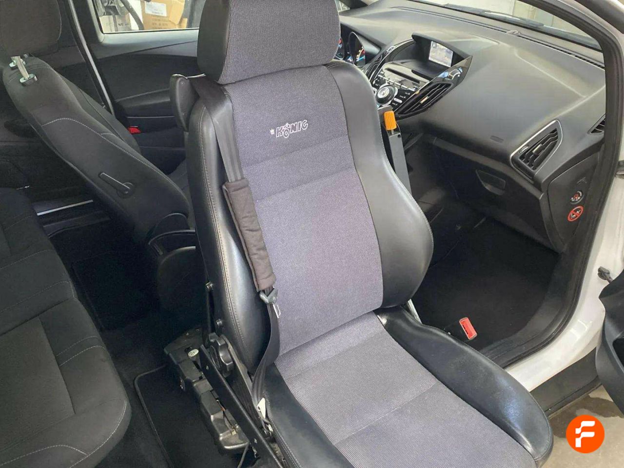 Foto Ford B-Max 17