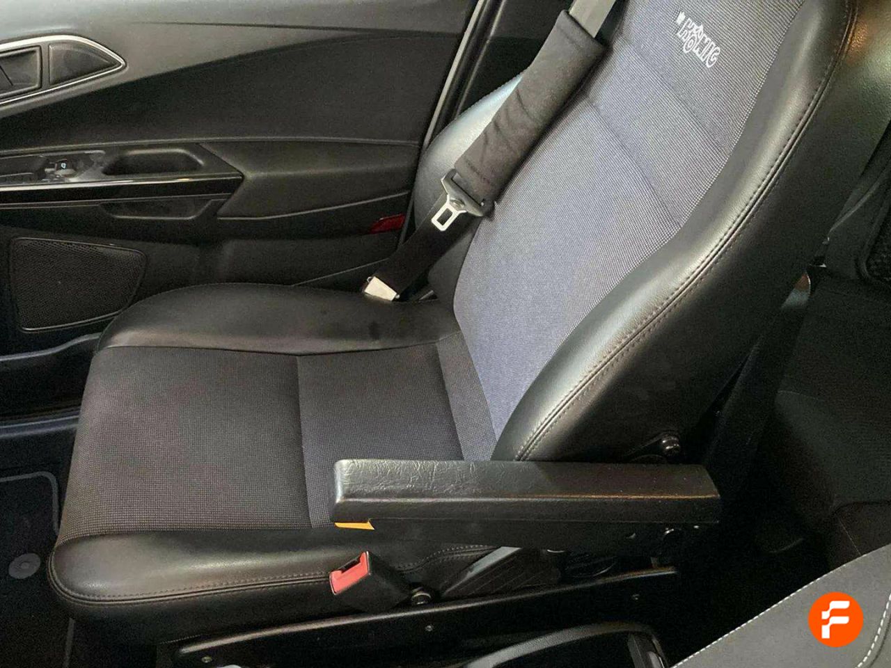 Foto Ford B-Max 20