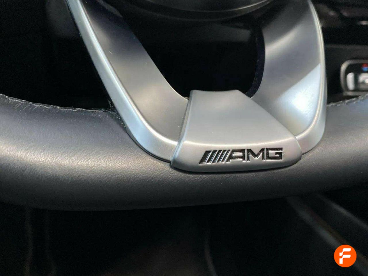 Foto Mercedes-Benz Clase CLA 24