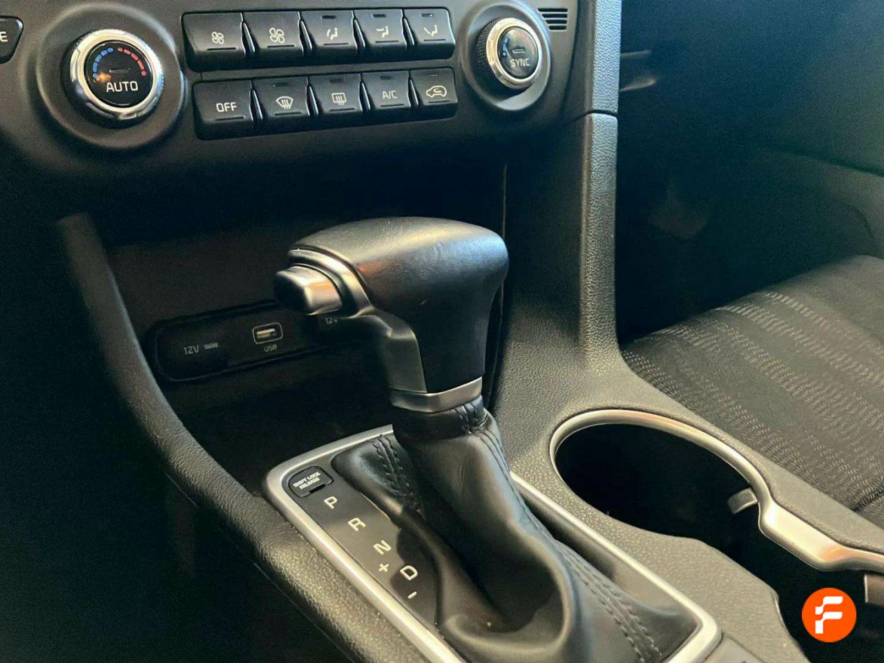 Foto Kia Sportage 16