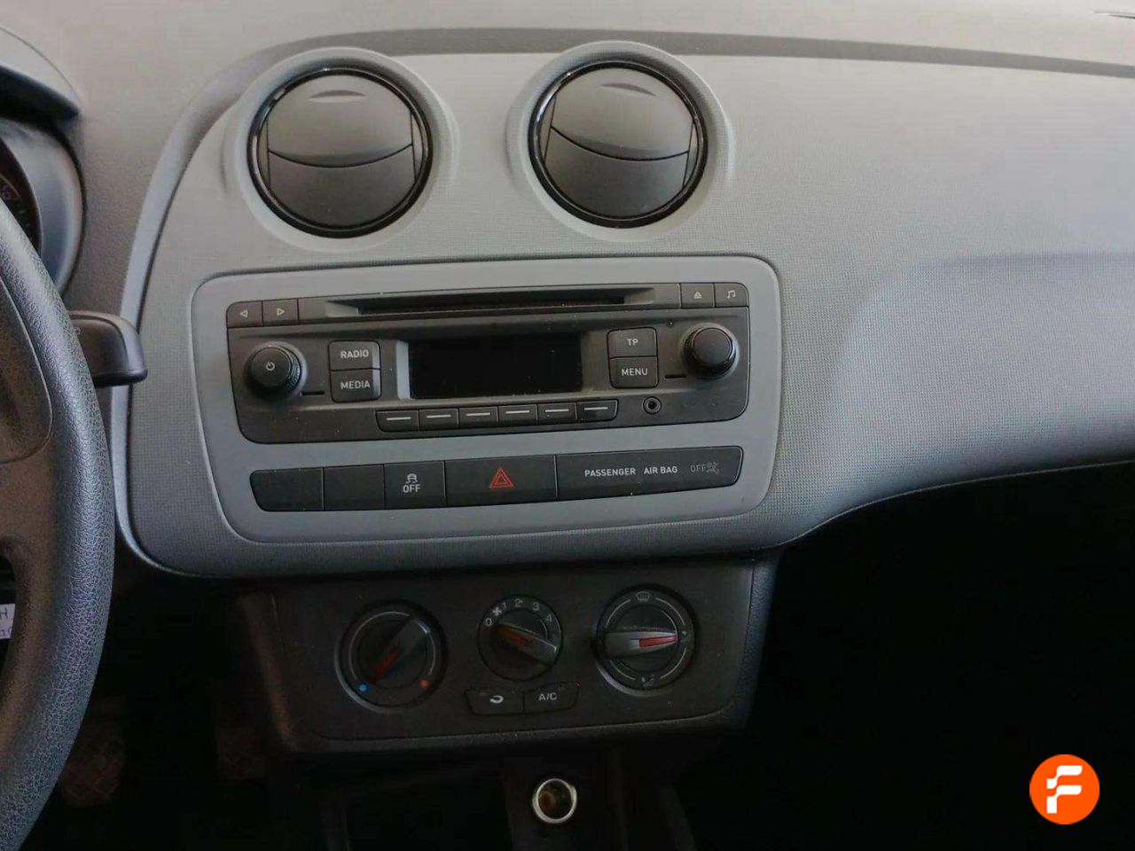 Foto Seat Ibiza 9