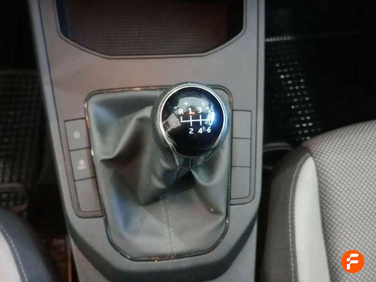 Foto Seat Ibiza 15