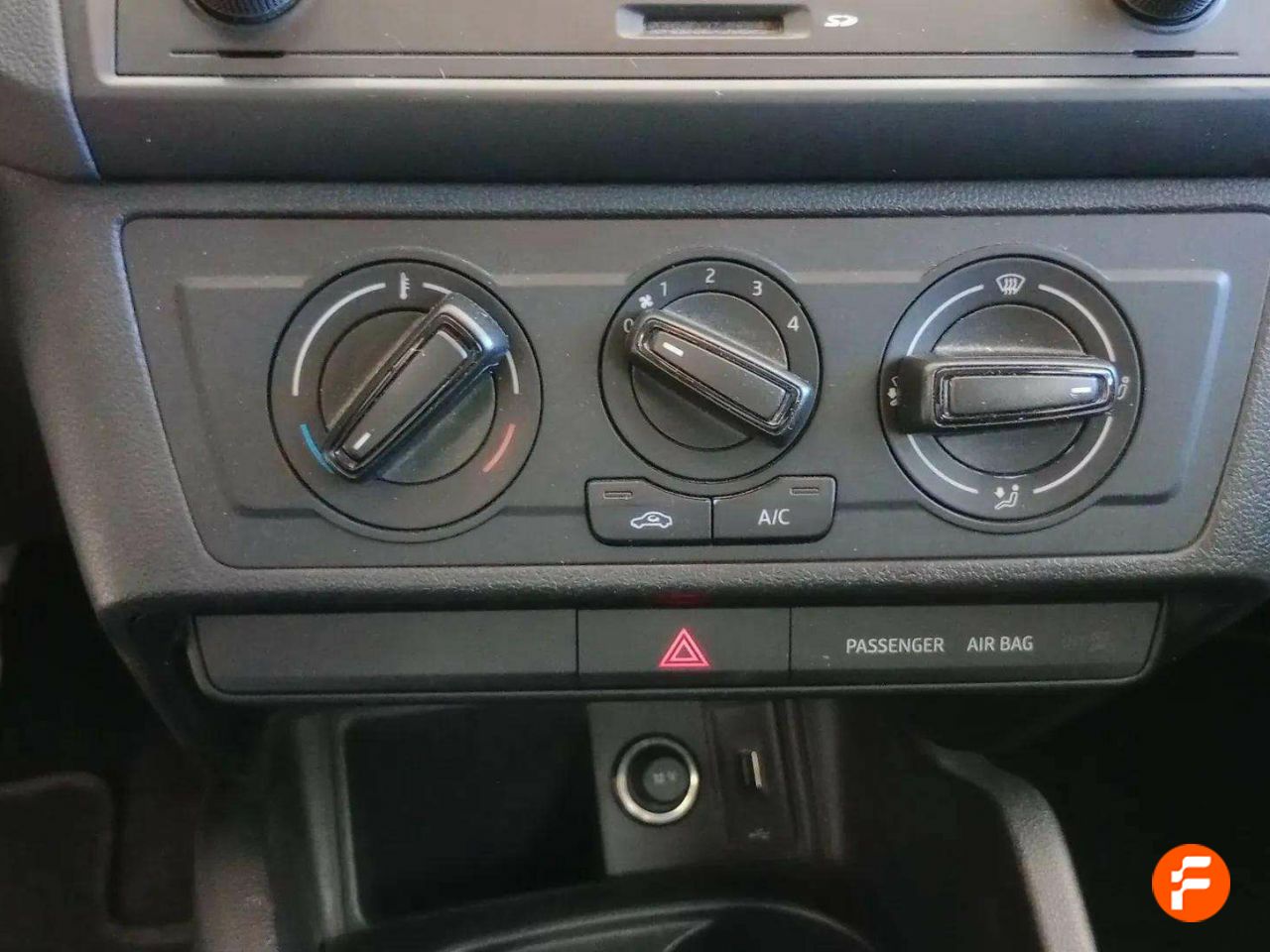 Foto Seat Ibiza 16