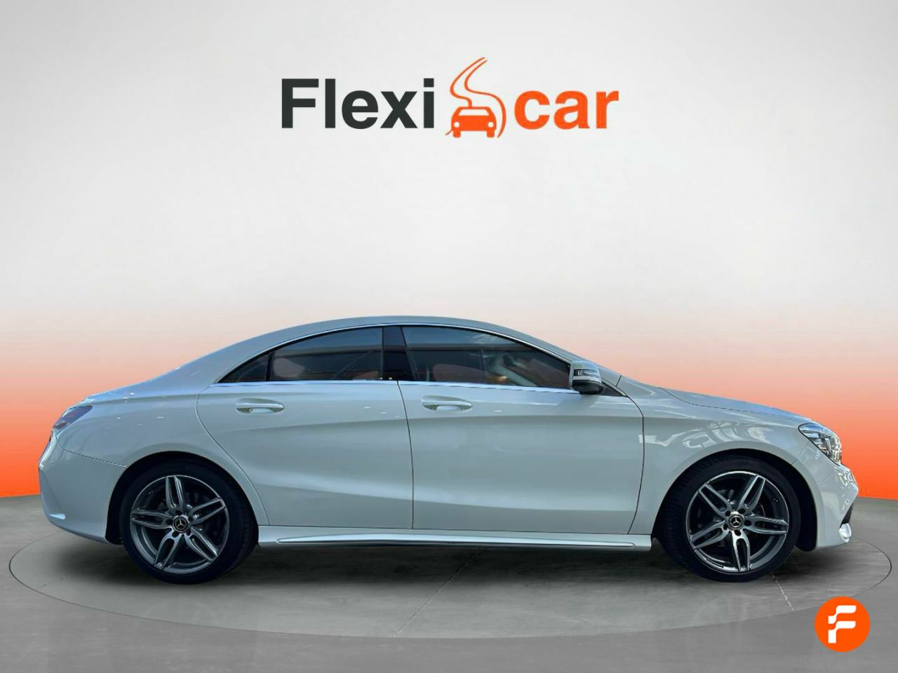 Foto Mercedes-Benz Clase CLA 2