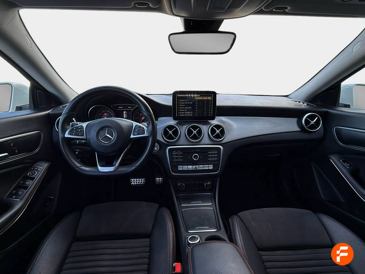 Foto Mercedes-Benz Clase CLA 17