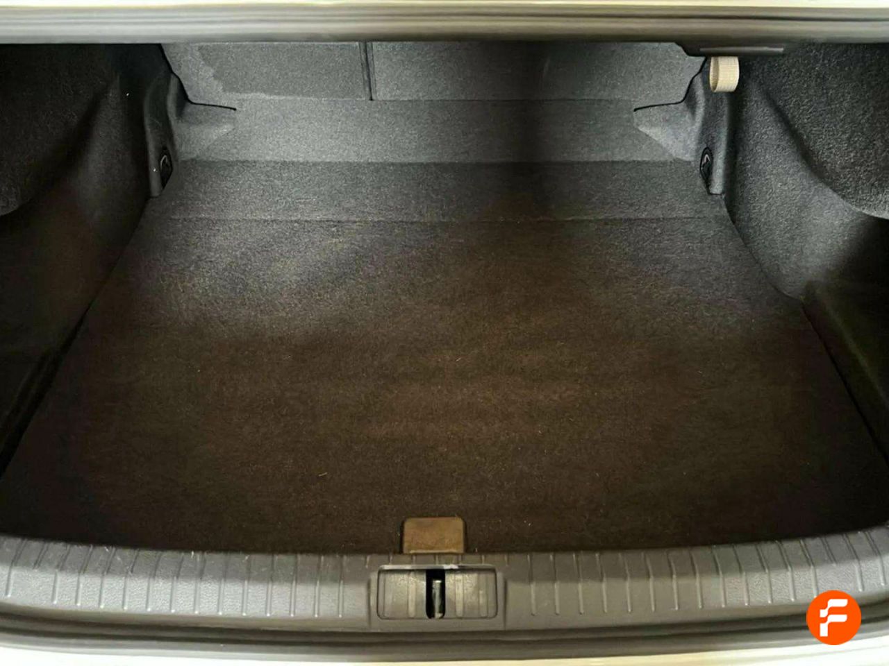 Foto Volkswagen Passat 9