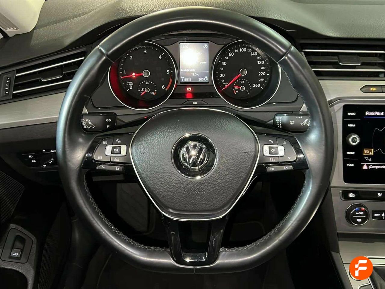 Foto Volkswagen Passat 18