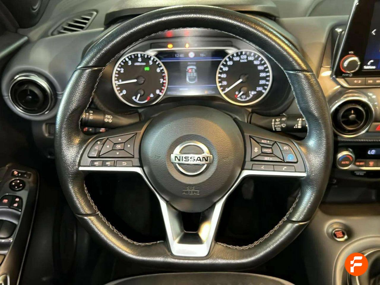 Foto Nissan Juke 18