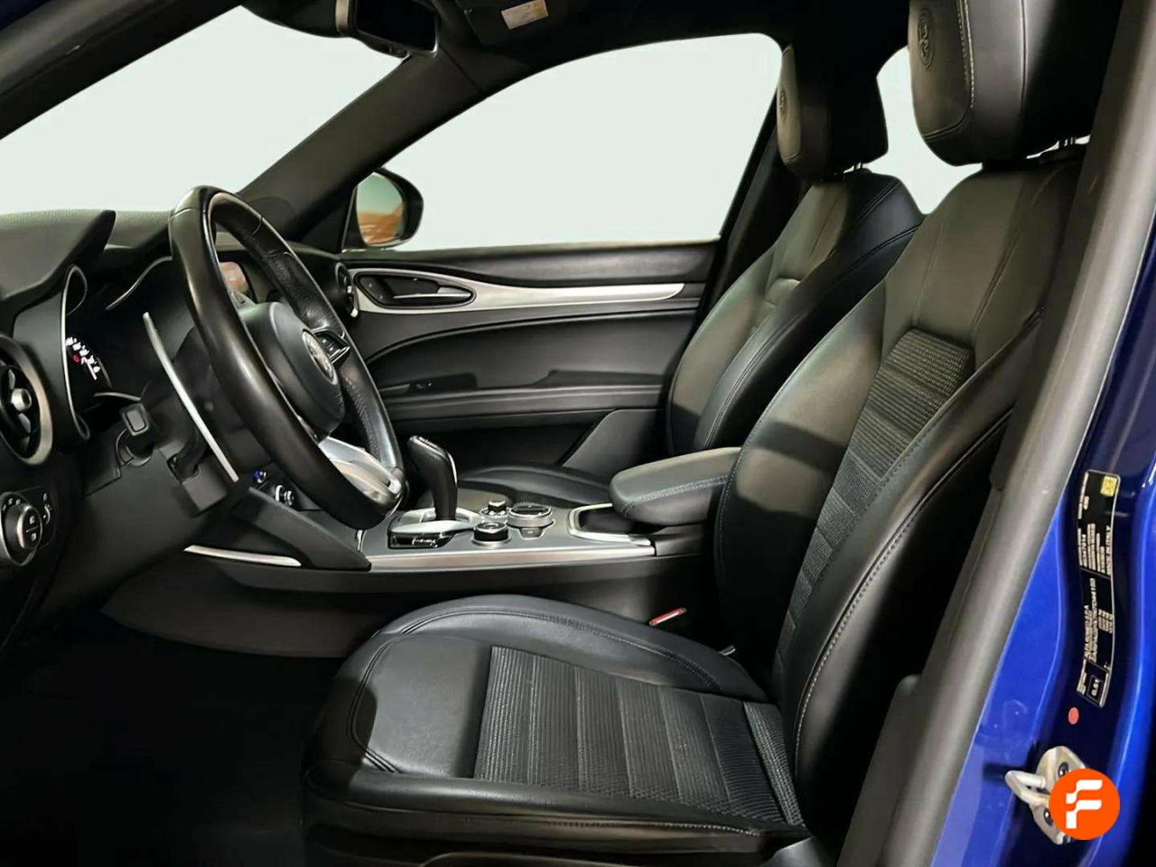 Foto Alfa Romeo Stelvio 10