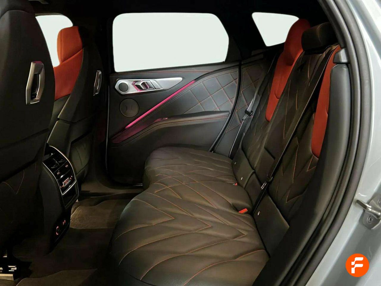 Foto BMW XM 11