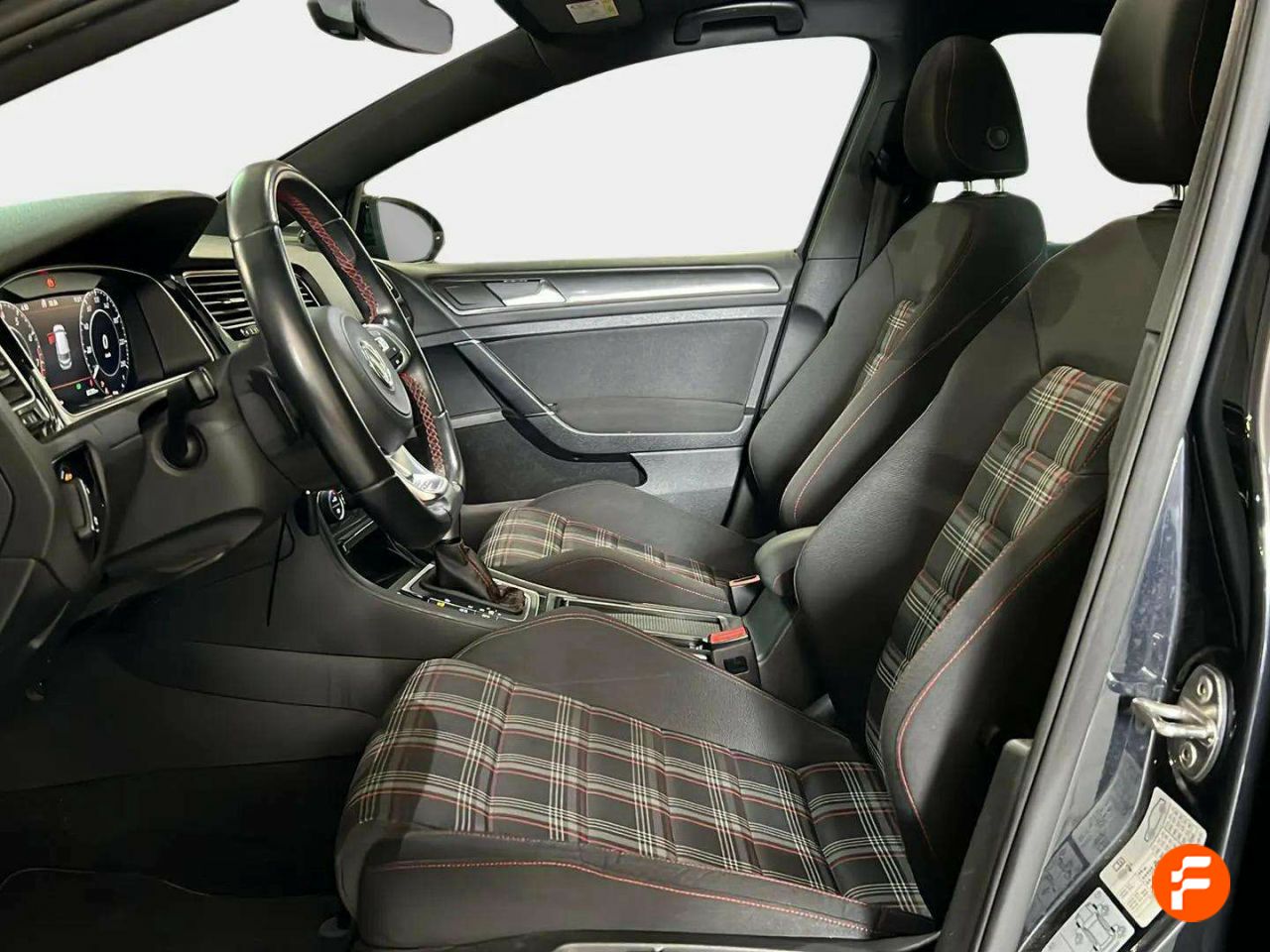 Foto Volkswagen Golf 11
