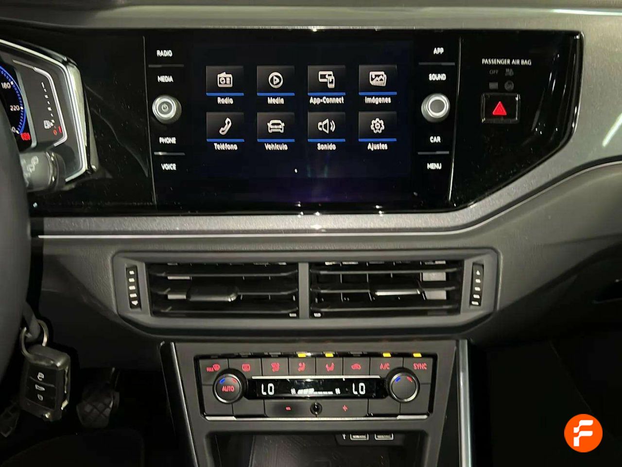 Foto Volkswagen Polo 14