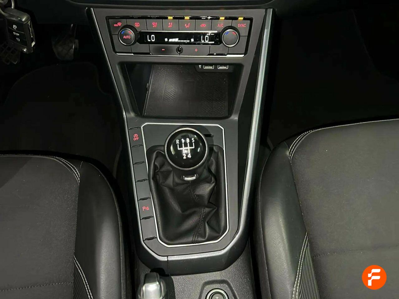 Foto Volkswagen Polo 16