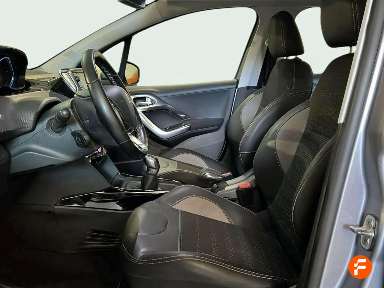 Foto Peugeot 2008 10