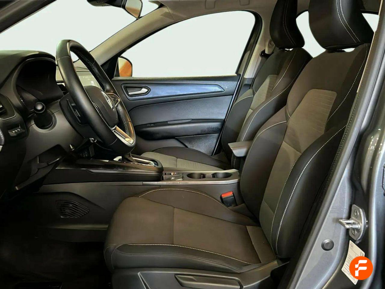 Foto Renault Arkana 10