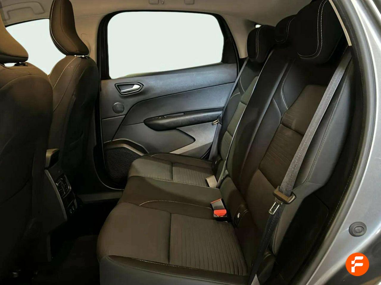 Foto Renault Arkana 11