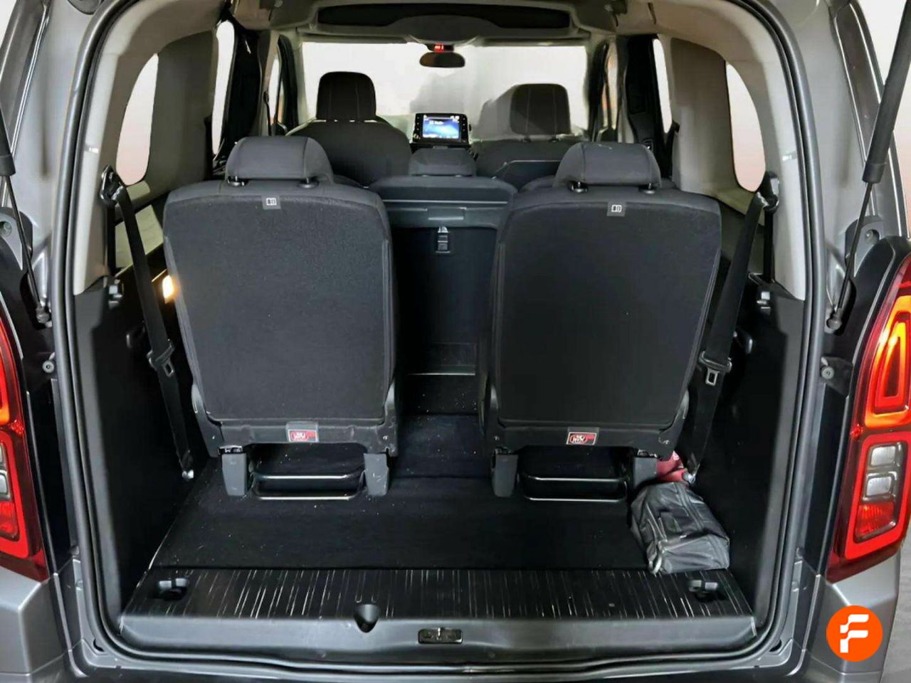 Foto Toyota Proace 9