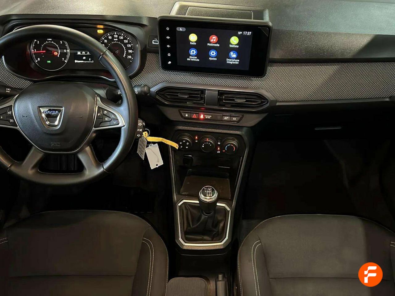 Foto Dacia Jogger 13