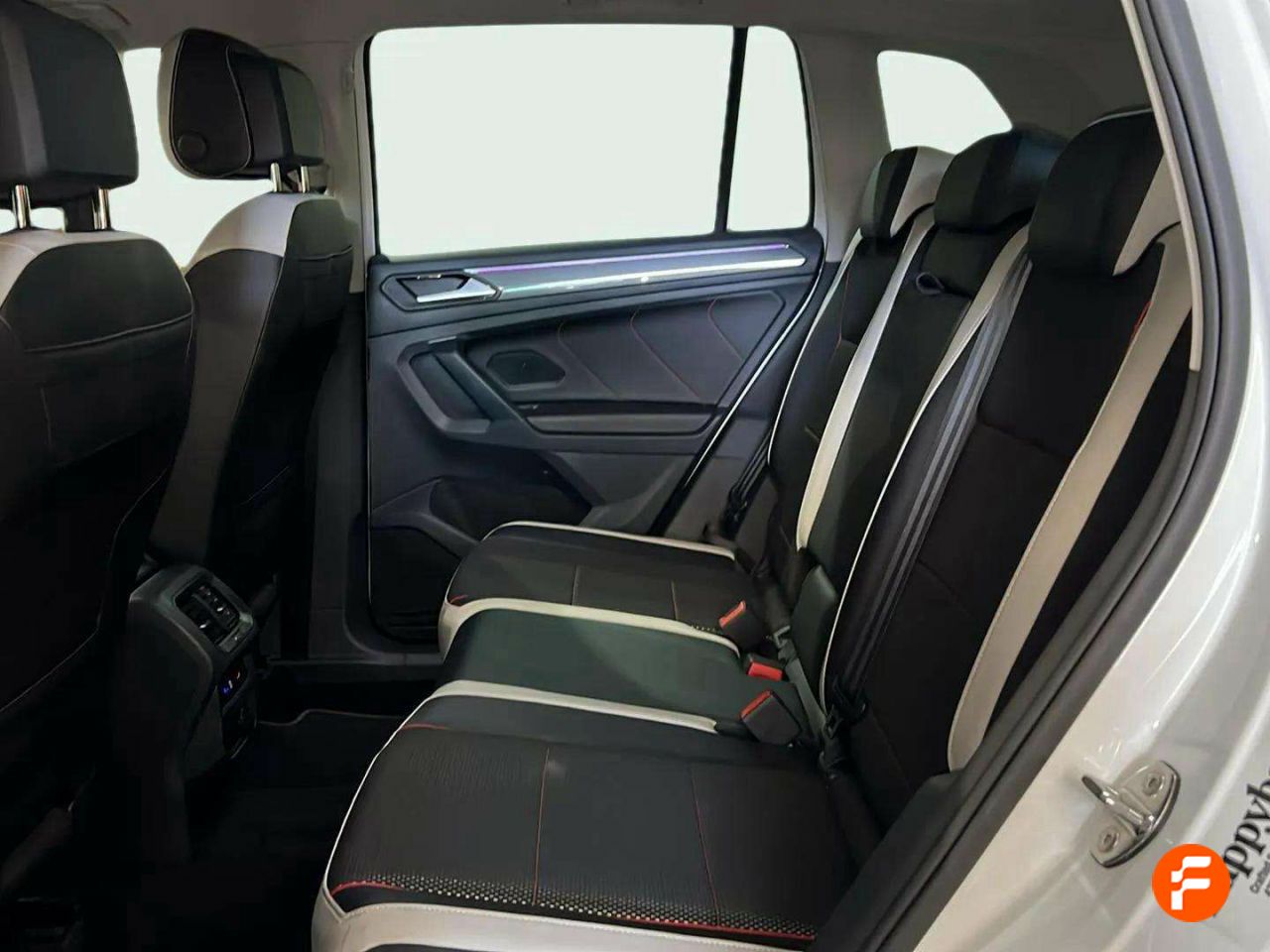 Foto Volkswagen Tiguan 11