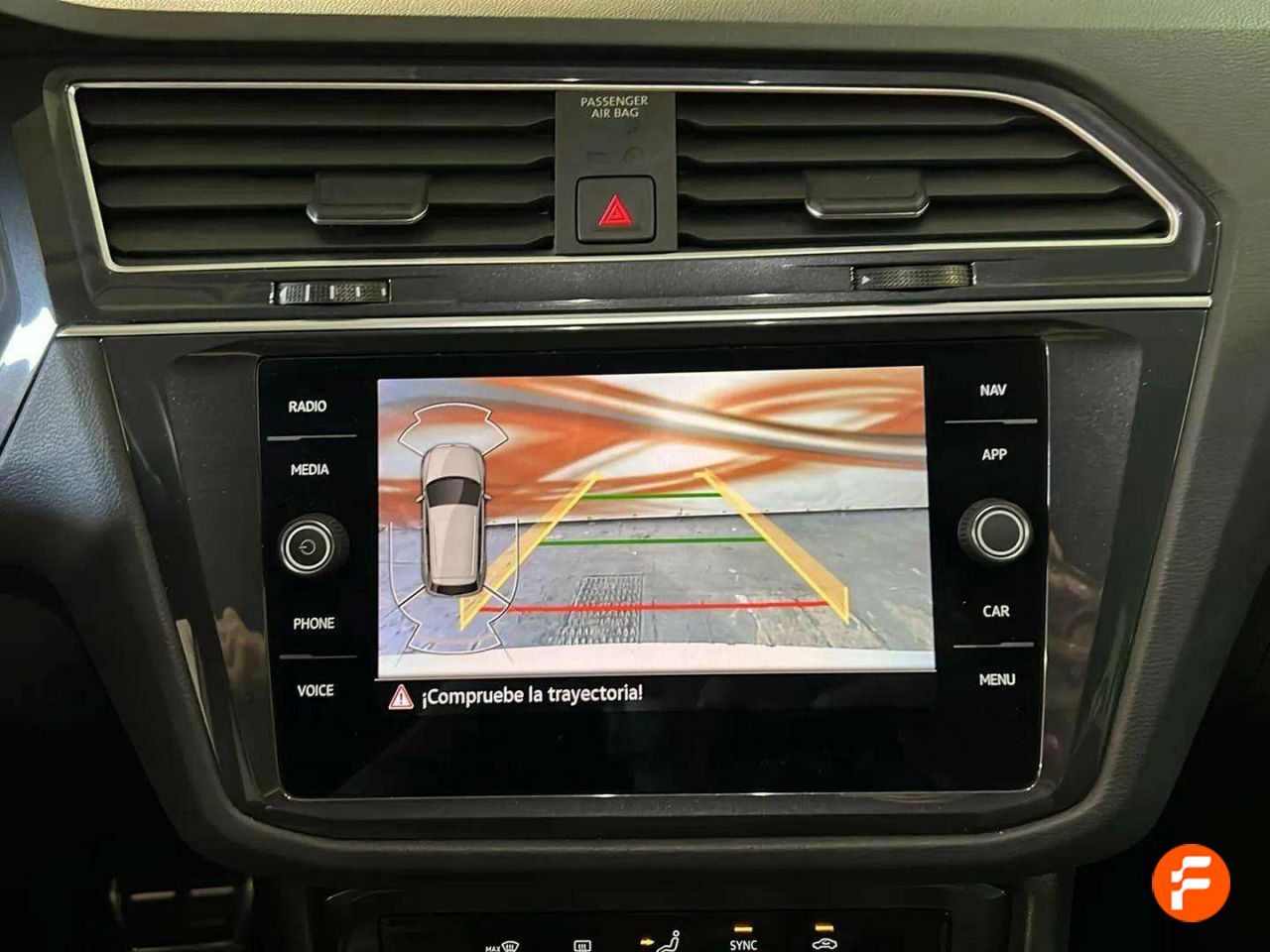 Foto Volkswagen Tiguan 16