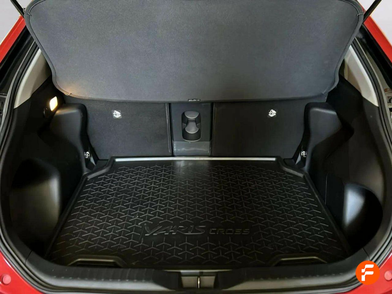 Foto Toyota Yaris 9