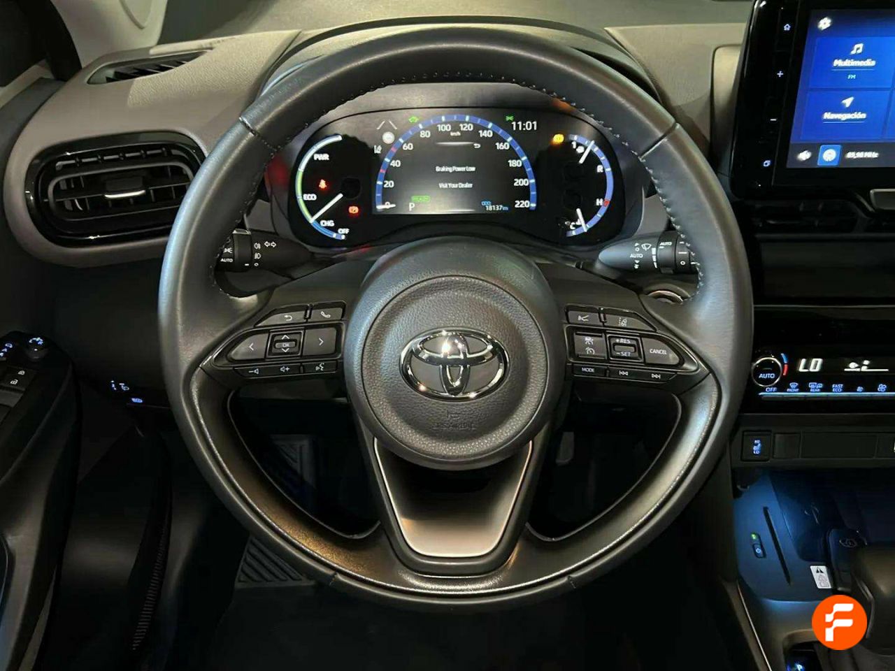 Foto Toyota Yaris 18