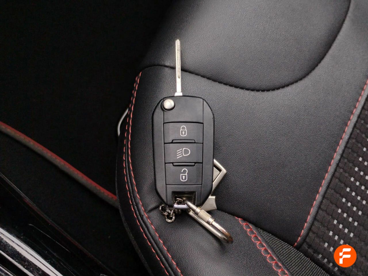 Foto Peugeot 2008 27