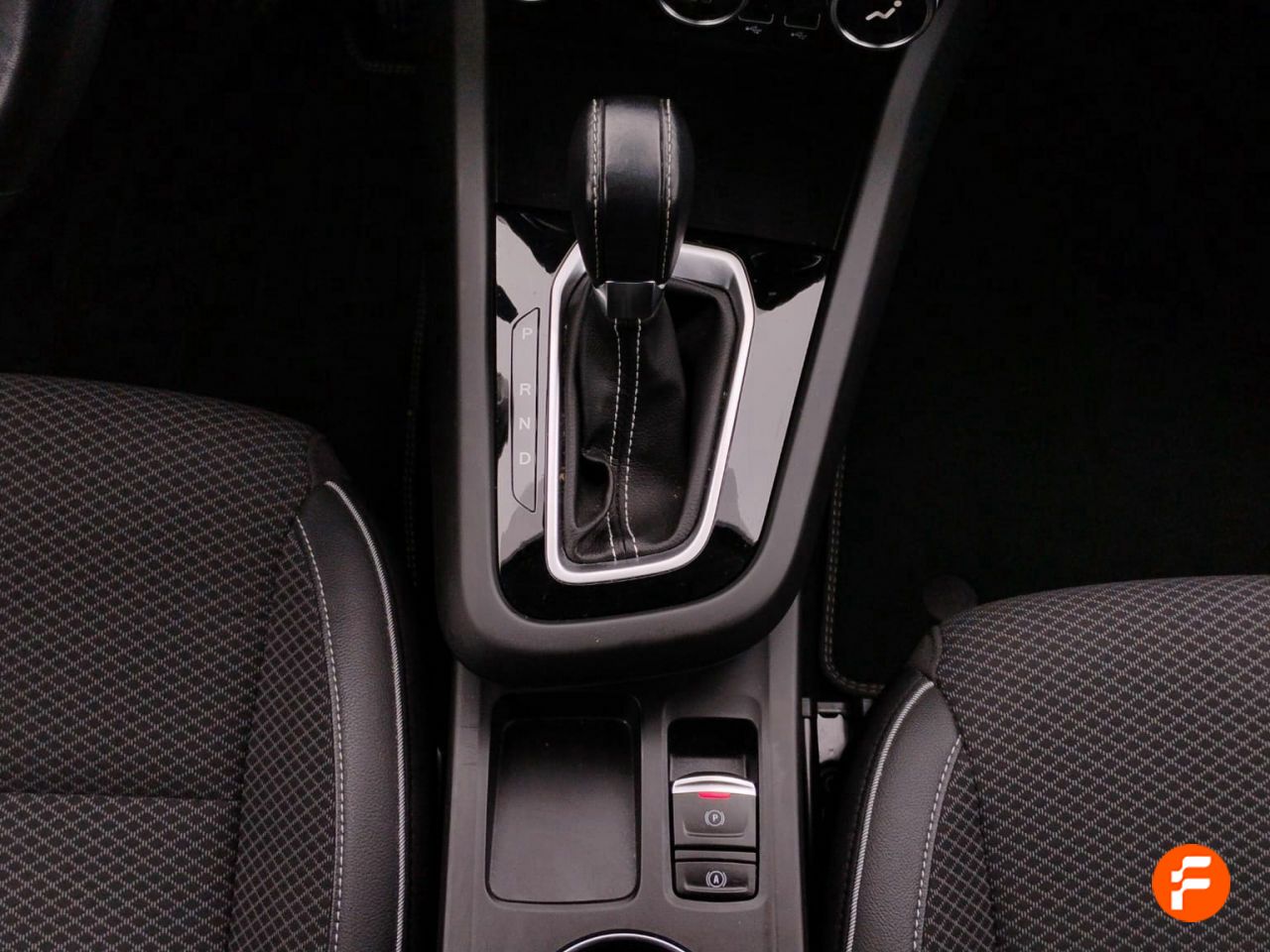 Foto Renault Arkana 19