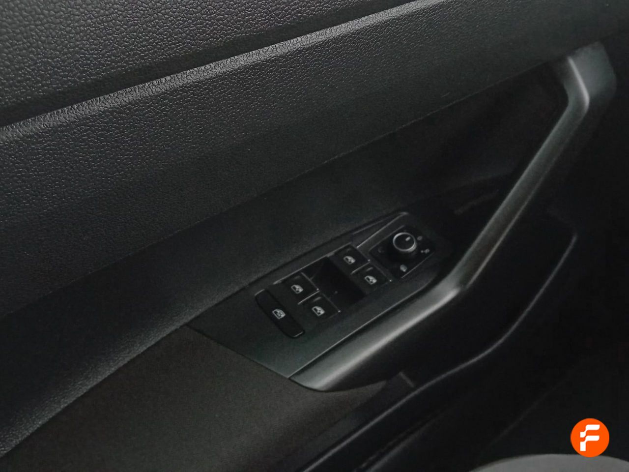 Foto Volkswagen Polo 22