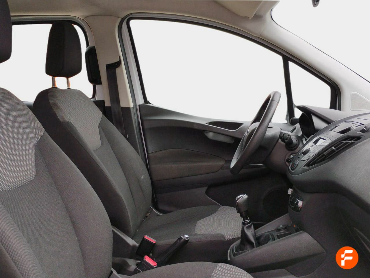 Foto Ford Tourneo Courier 11