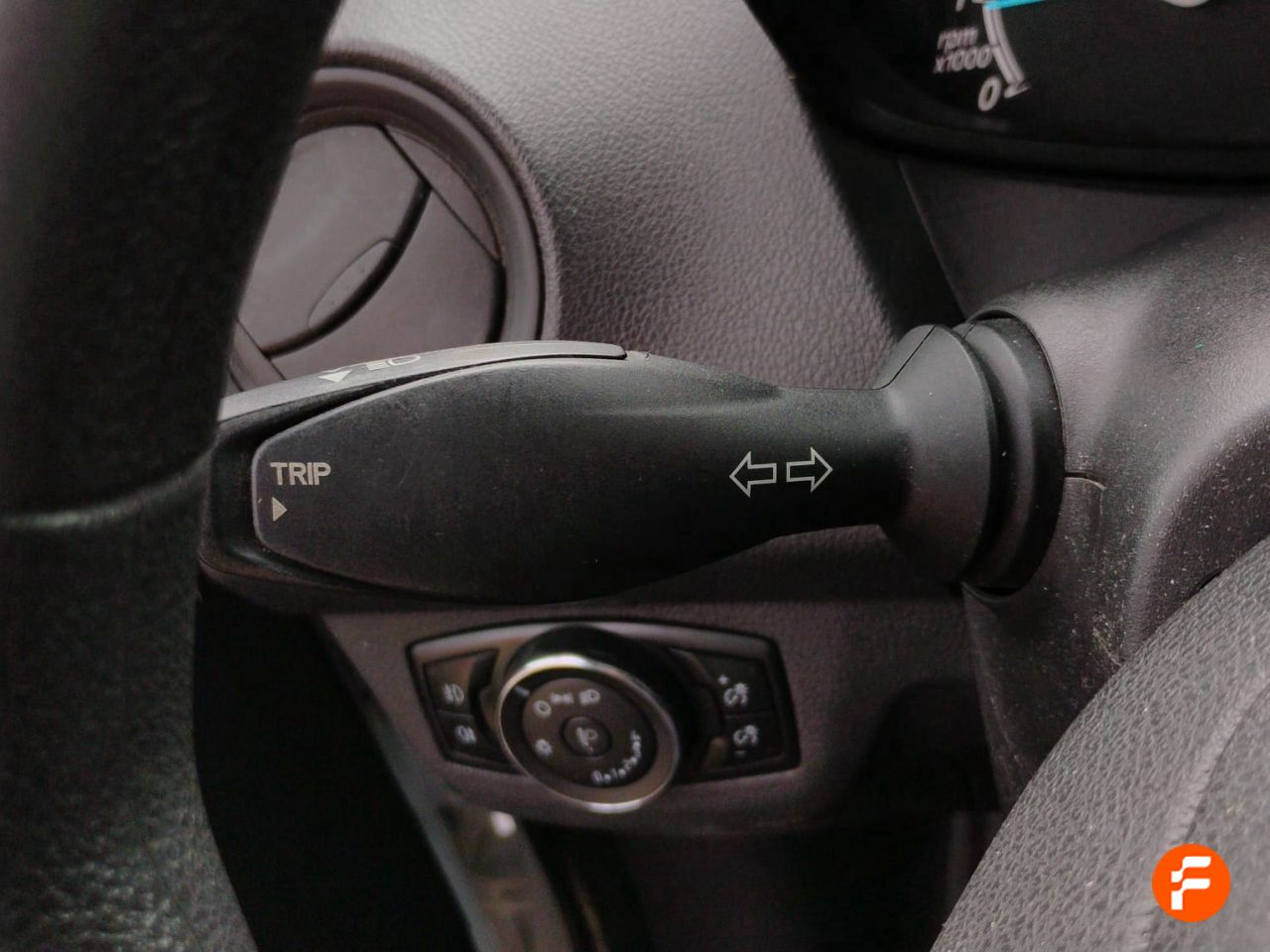 Foto Ford Tourneo Courier 21