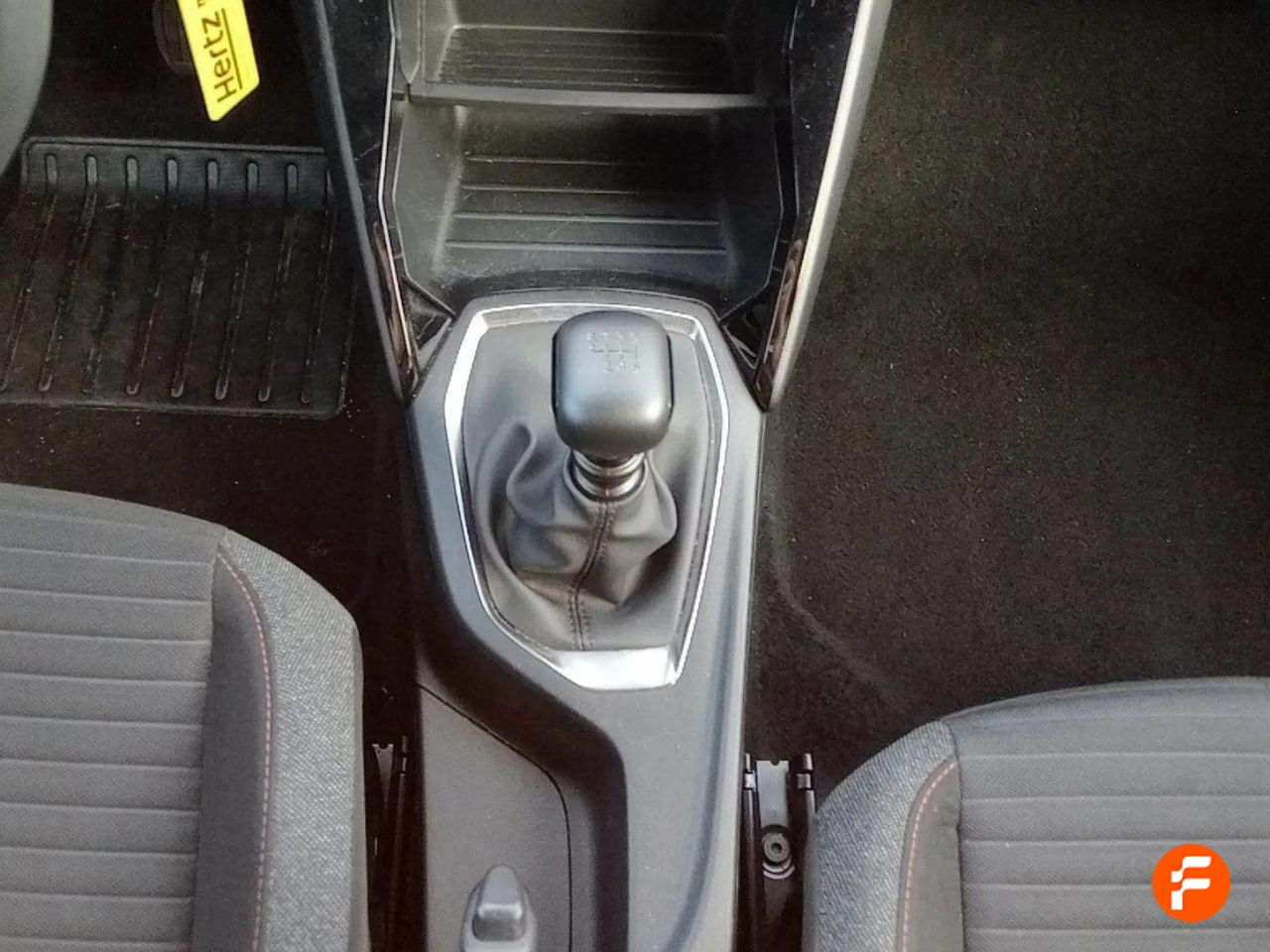 Foto Peugeot 2008 13