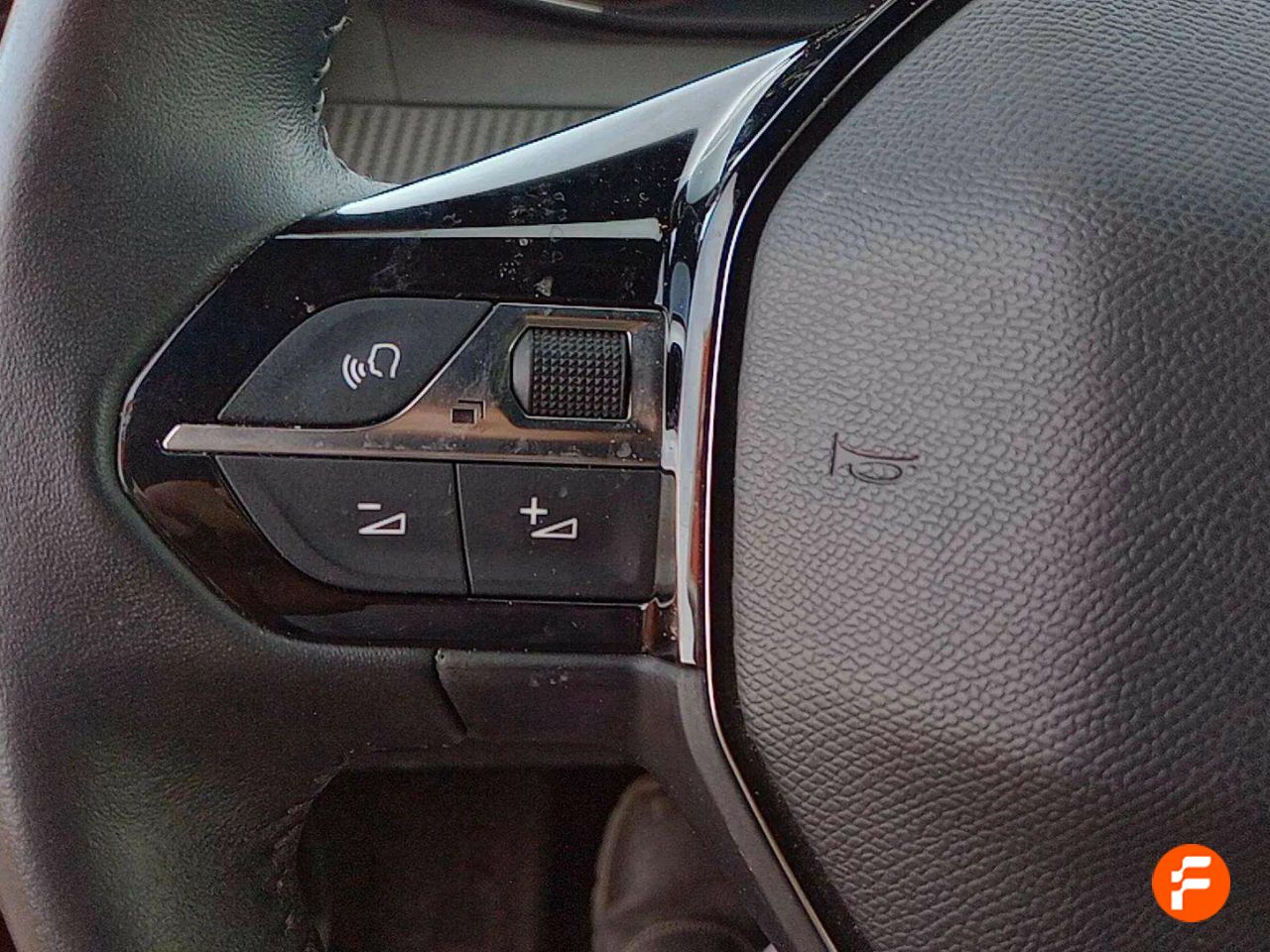 Foto Peugeot 2008 15