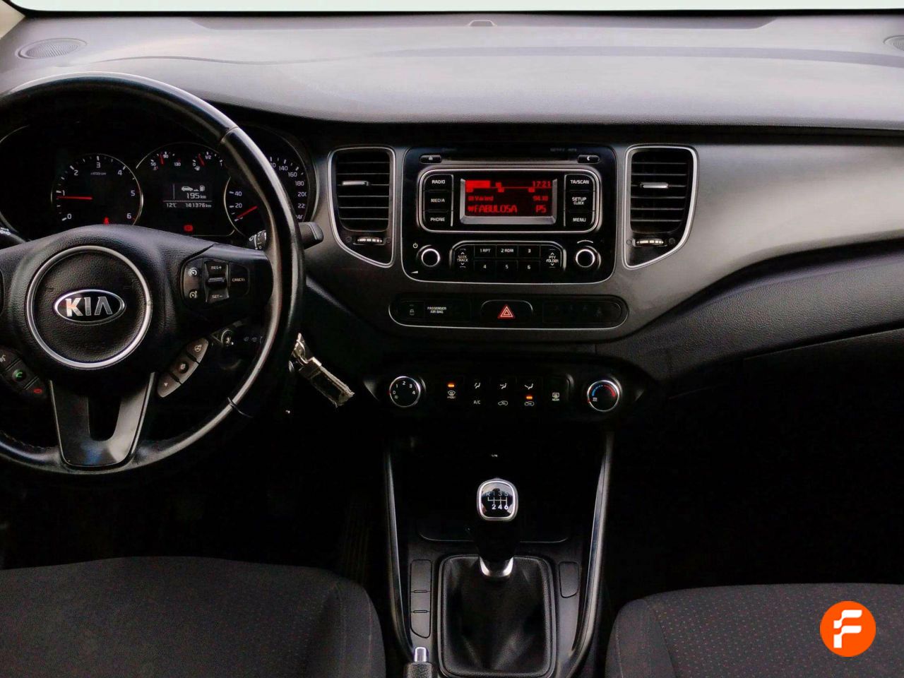 Foto Kia Carens 16