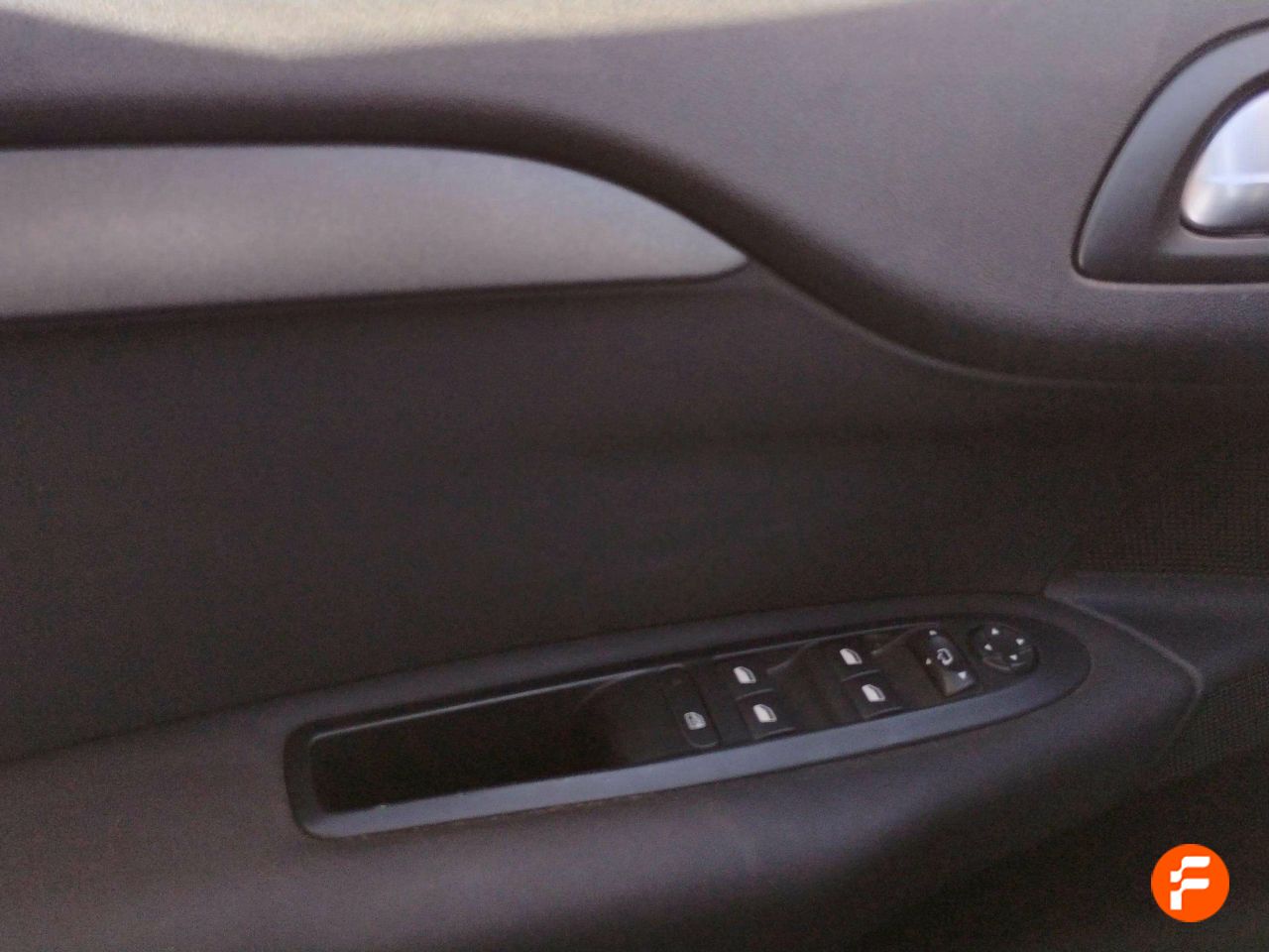 Foto Citroën C4 24