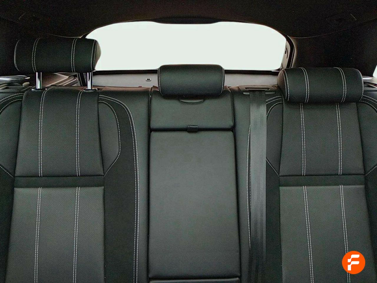 Foto Land-Rover Range Rover Velar 14