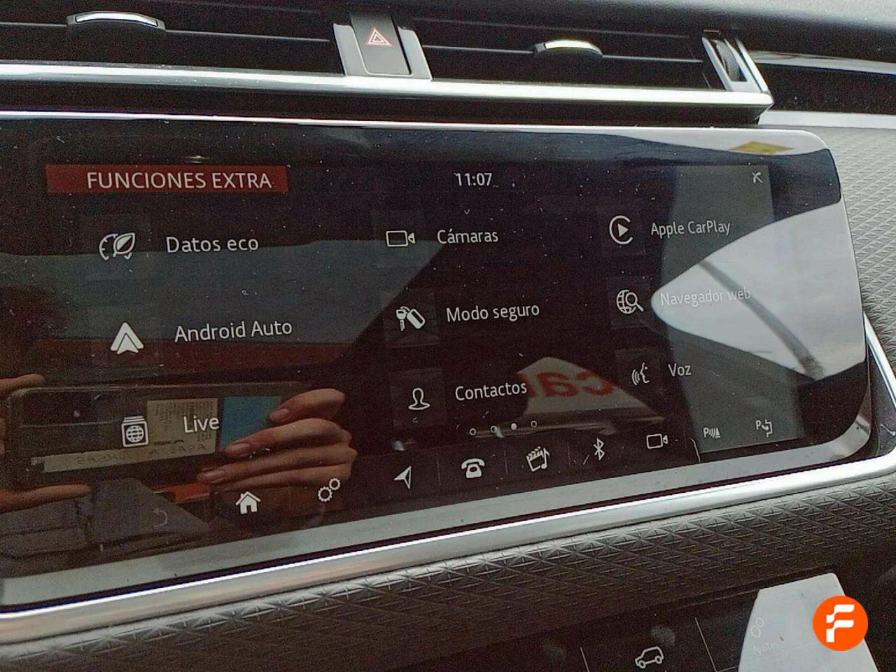 Foto Land-Rover Range Rover Velar 19