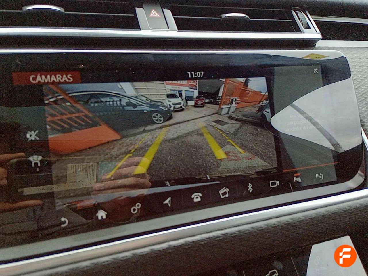 Foto Land-Rover Range Rover Velar 21