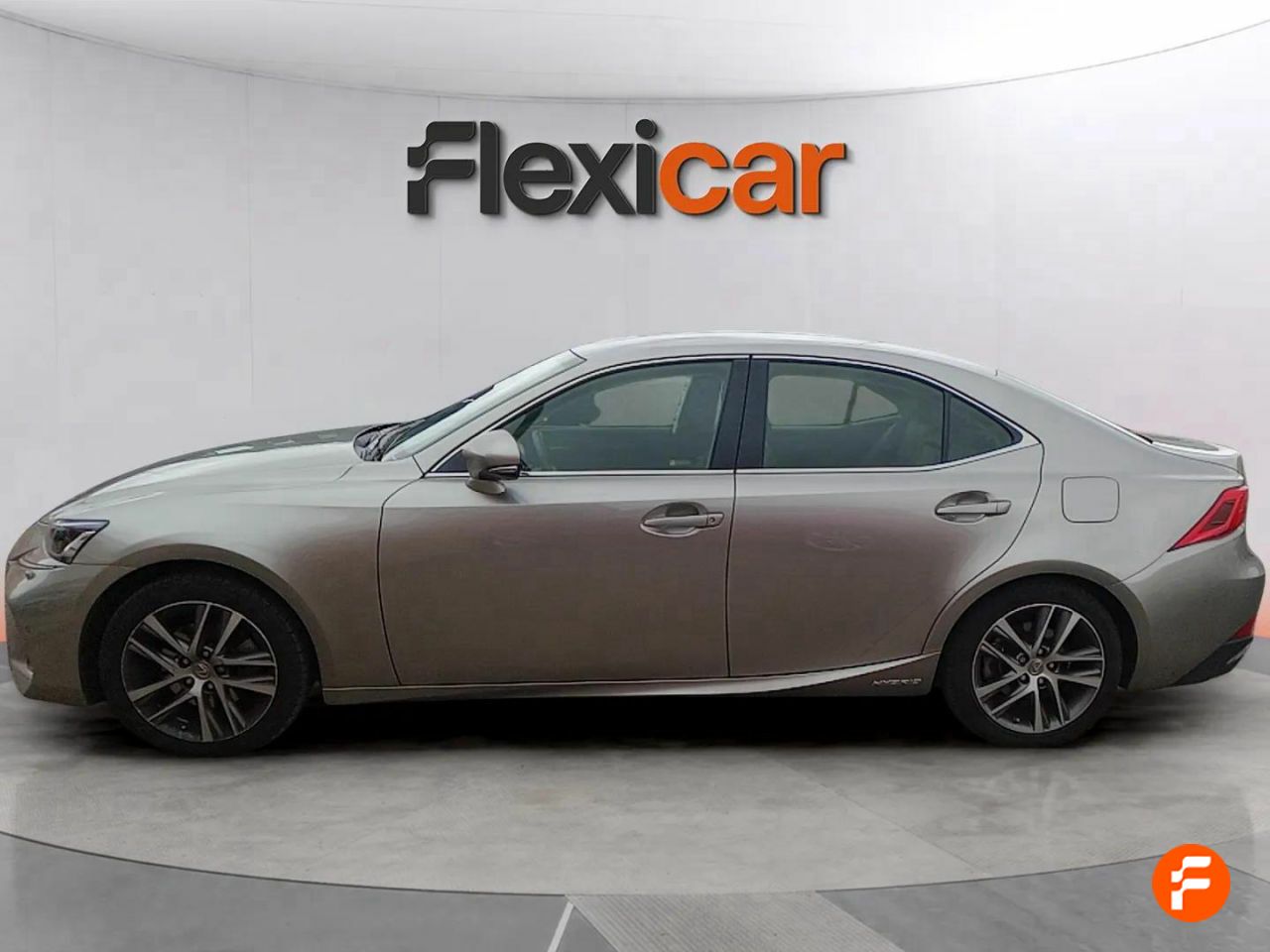 Foto Lexus IS 4