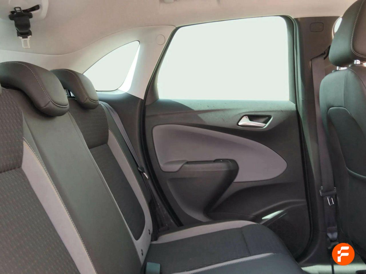 Foto Opel Crossland X 11