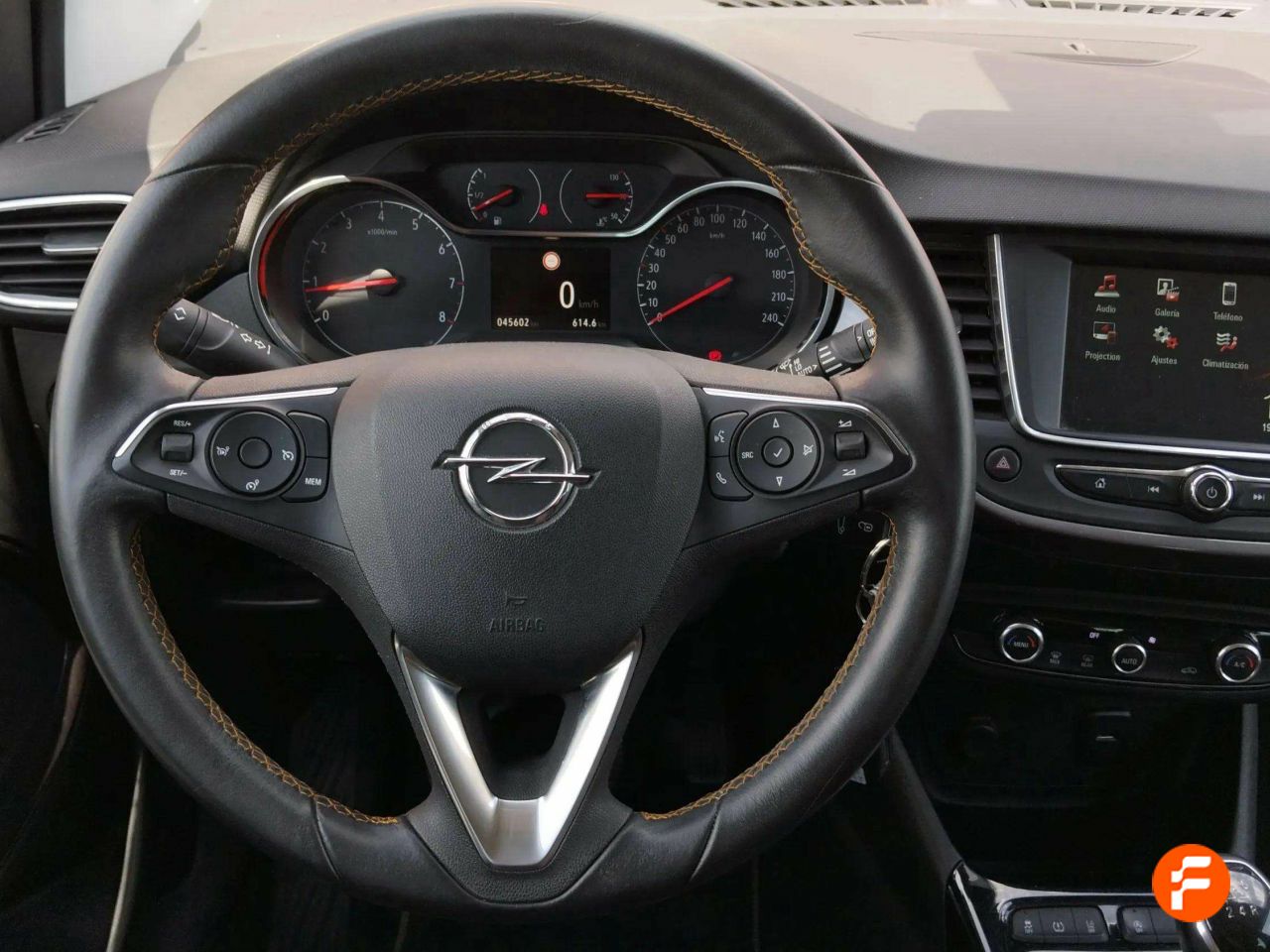 Foto Opel Crossland X 14